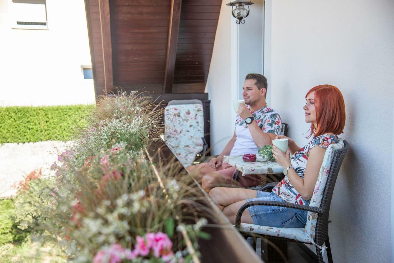 Apartmaji Urska Laško Dış mekan fotoğraf